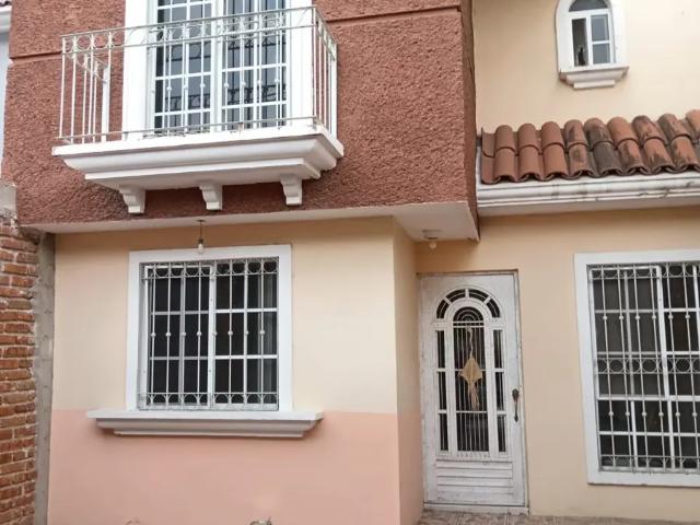 Casa en Venta en El Condado Plus, León Espaciosa y Bien Ubicada