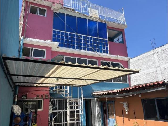 Casa en venta en El Eden, Iztapalapa, Ciudad de México