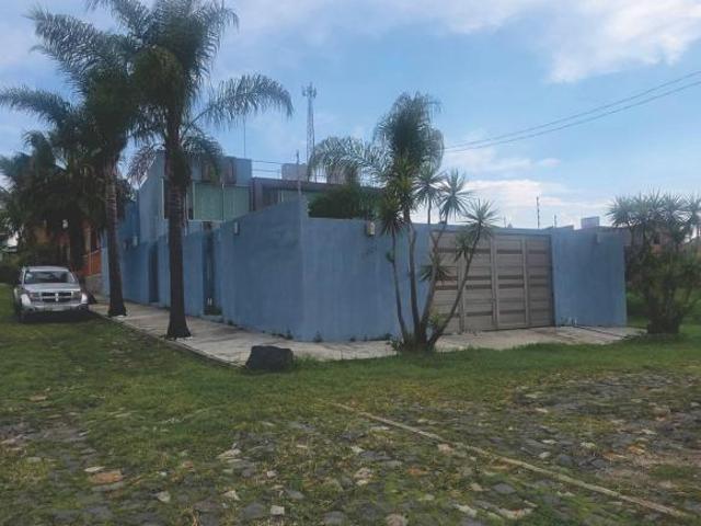 CASA EN VENTA EN EL FCTO. PUERTA DEL SOL AUTOPISTA, TONALÁ, JAL