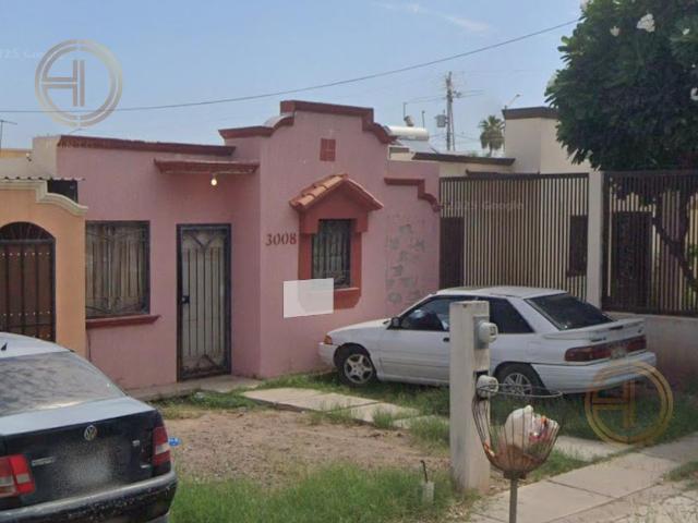 Casa en Venta en el Fracc. Montecarlo Residencial a 10 min. de Plaza Goya, Cd. Obreg?n, Sonora