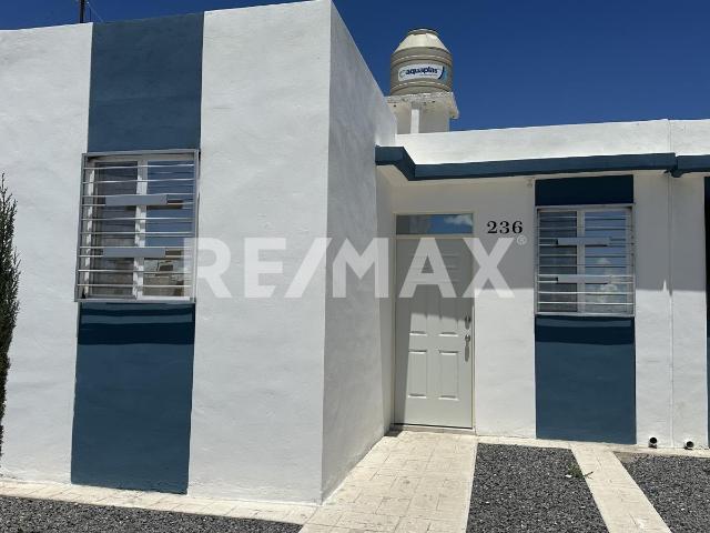 CASA en VENTA en el FRACCIONAMIENTO CRISTÓBAL COLÓN