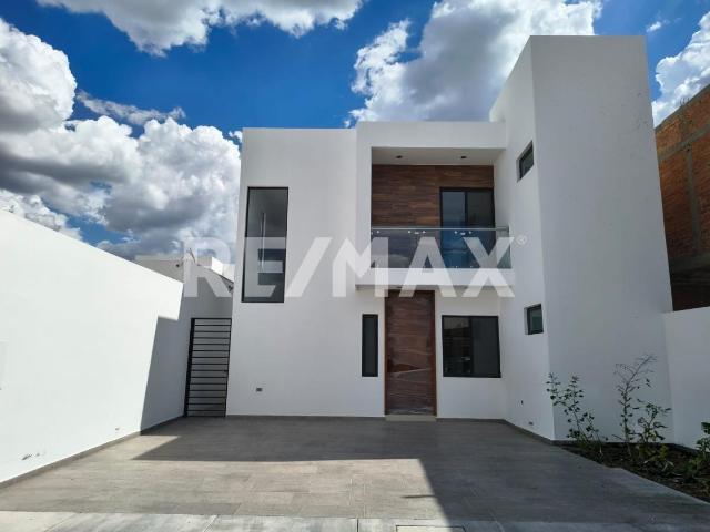 Casa en VENTA en el FRACCIONAMIENTO LAS CALZADAS