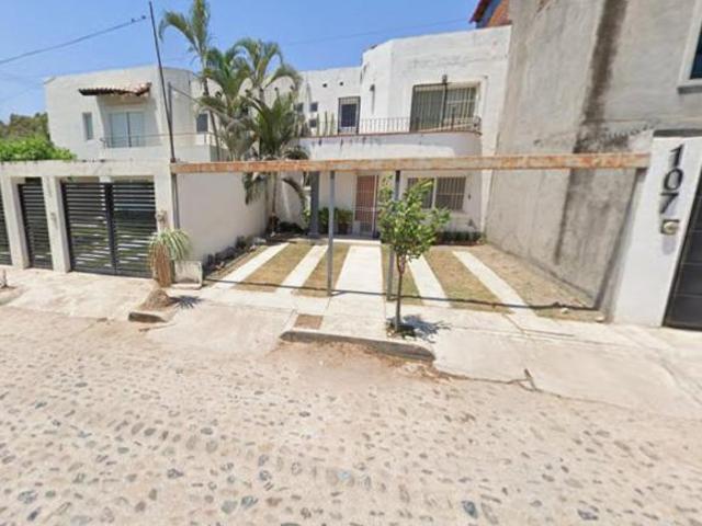 CASA EN VENTA EN EL FRACCIONAMIENTO LOS DELFINES, EN PUERTO VALLARTA, JALISCO SF