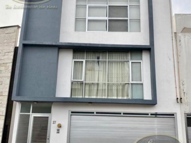 Casa en Venta en el Fraccionamiento Monte Magno