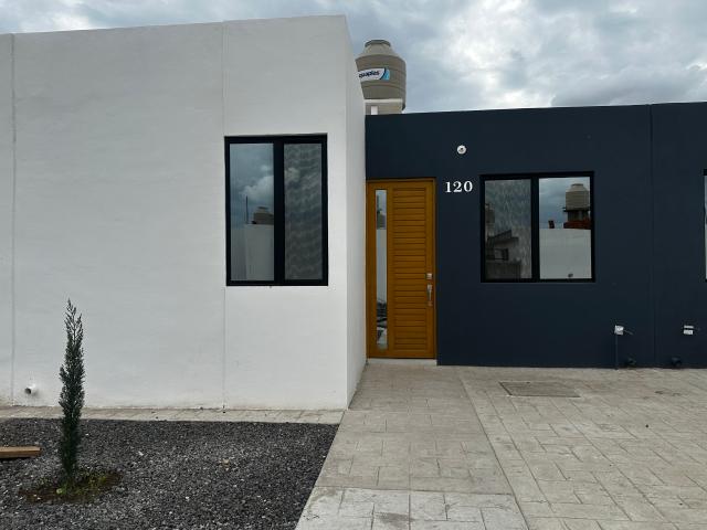 CASA en VENTA en el FRACCIONAMIENTOS CRISTÓBAL COLÓN