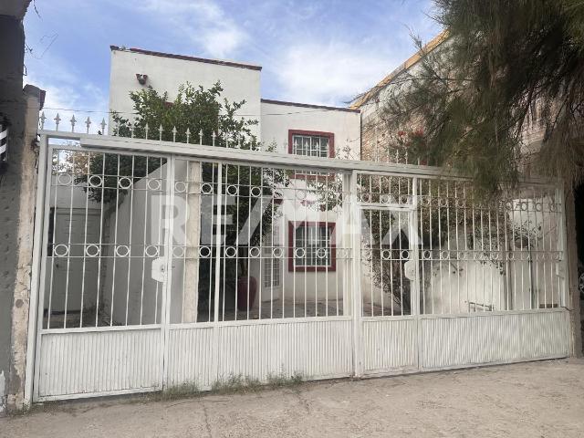 CASA EN VENTA EN EL KIOSKO