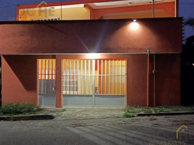 CASA EN VENTA EN EL LENCERO, EMILIANO ZAPATA VERACRUZ, ZONA HACIENDA SANTA ANA
