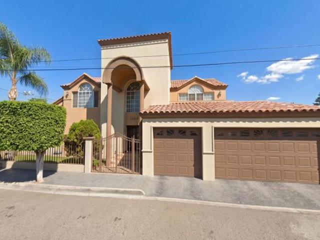 CASA EN VENTA EN EL PARAISO TIJUANA BAJA CALIFORNIA