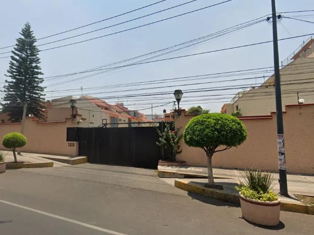 Casa en venta en El Parque de Coyoacan, Coyoacán, Ciudad de México