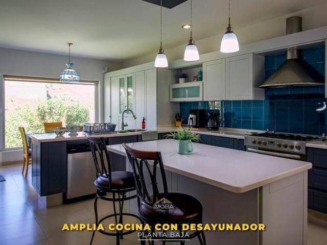 Casa en Venta en El Pedregal de Querétaro