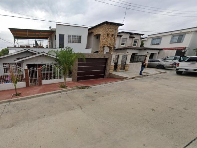 Casa en venta en El Refugio, Tecate, Baja California