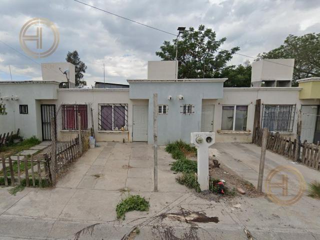 Casa en Venta en El Rehilete a 40 min. del Centro de Celaya, Guanajuato