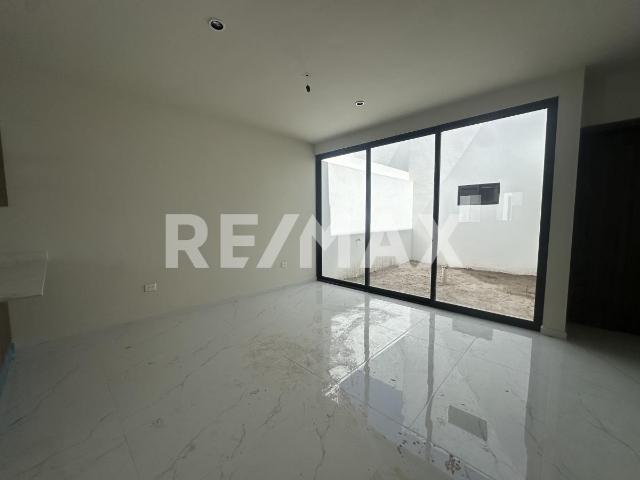 CASA en VENTA en el RESIDENCIAL “EL CIELO”