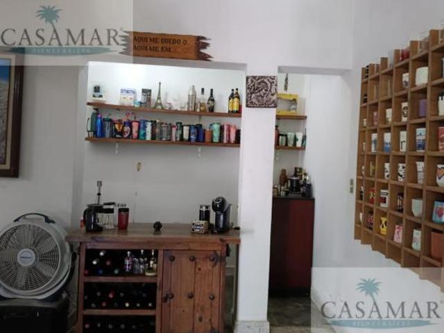 CASA EN VENTA EN EL ROBLE