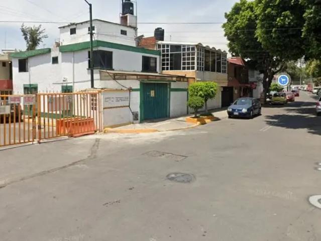 Casa en venta en El Rosario, Azcapotzalco, Ciudad de México