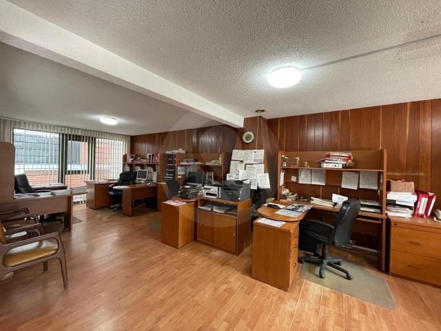 Casa para oficinas en venta en El Rosedal