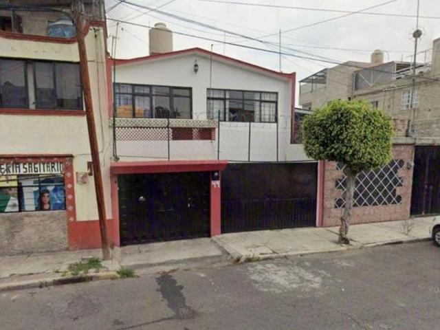 Casa en Venta en El Sifón, Iztapalapa, CDMX, CLL