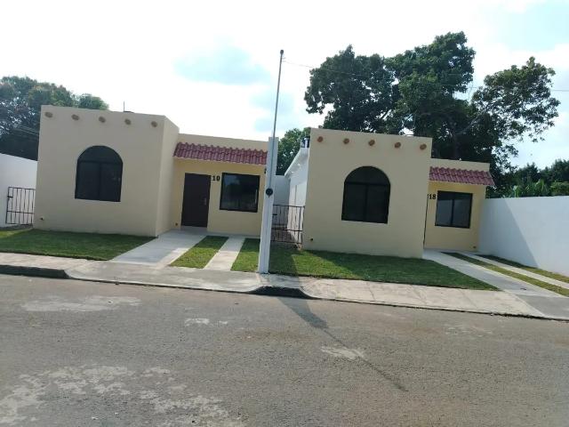 Casa en Venta en el tejar, Veracruz: Oportunidad Única de 2 Recámaras con Estacionamiento