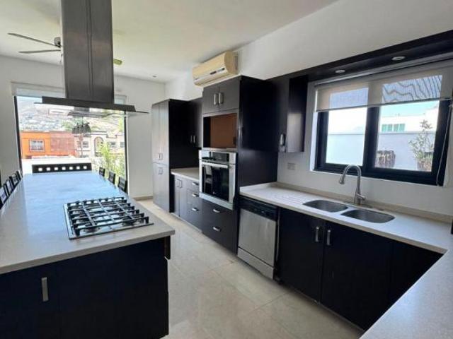 CASA EN VENTA EN EL VERGEL, CARRETERA NACIONAL, MONTERREY