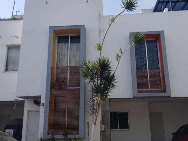 CASA EN VENTA EN EL VERGEL IZTAPALAPA CIUDAD DE MÉXICO