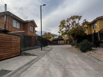 Casa en Venta en El Vienes 6406