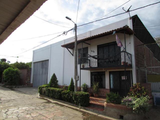 Casa En Venta En El Zulia En La Alejandra V400579