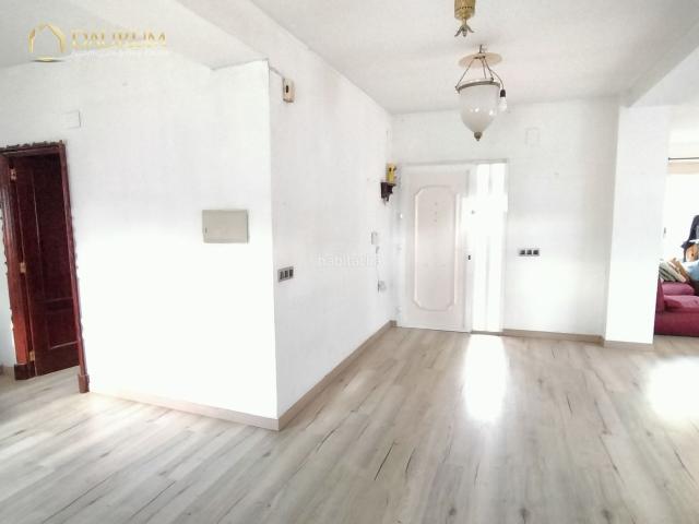 Casa en venta en Eliana l´, Entrepinos. FANTÁSTICO CHALET INDEPENDIENTE DE 2 PLANTAS EN LELIANA. Casas Eliana.