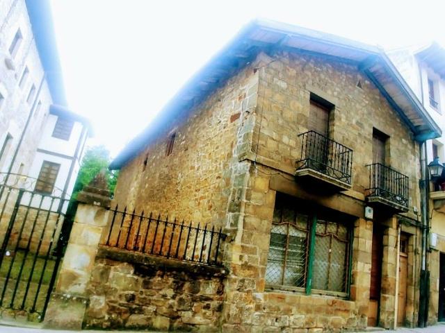 Casa en venta en Elorrio. Casas.