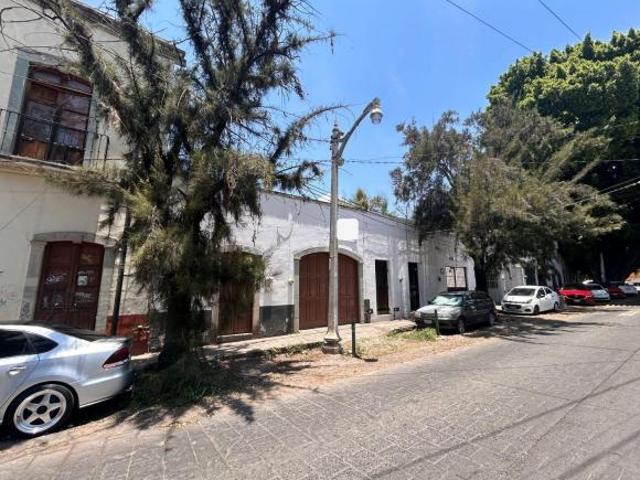 Casa en venta en EMBAJADORAS GTO