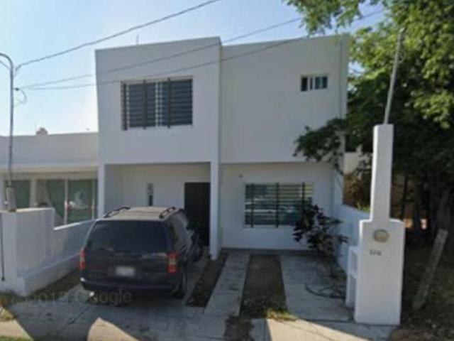 CASA EN VENTA EN EMILIANO ZAPATA 120 PARAISO SALAHUA MANZANILLO COLIMA