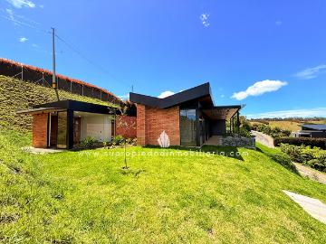 Casa En Venta En Envigado En Alto De Palmas V317602