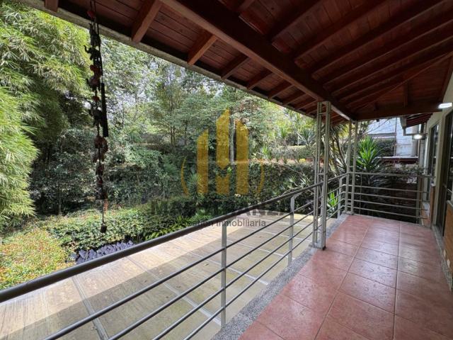 Casa En Venta En Envigado En Loma El Chocho V358791
