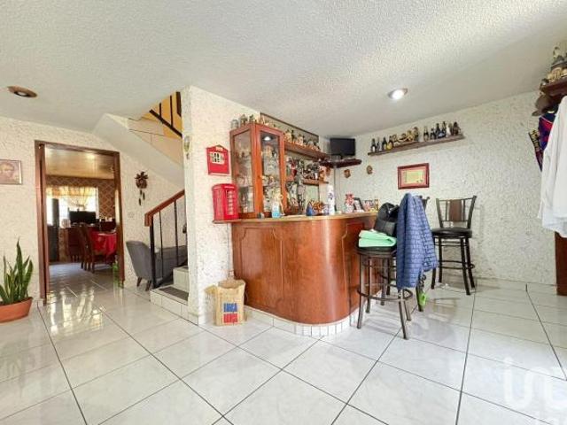 Casa en Venta en Escalinatas, Jardines del Sur, Privada con Vigilancia 24/7
