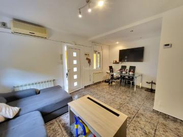 Casa en venta en Esparreguera, Mas d´en Gall. OPORTUNIDAD CASA DE UNA PLANTA ADOSADA A UN LADO EN MAS DEN GALL. Casas.