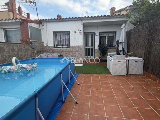 Casa en venta en Esparreguera, Mas d´en Gall. CASA ACOGEDORA EN MAS DEN GALL ESPARREGUERA. Casas.