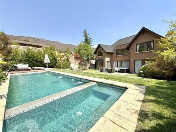 Casa en Venta en ESPECTACULAR CASA INGLESA EN CONDOMINIO