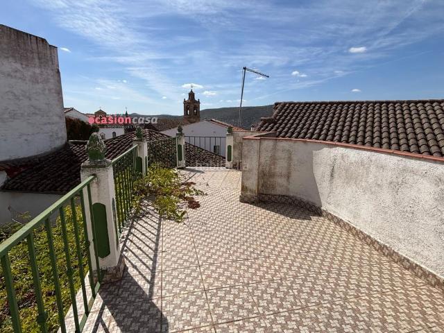 Casa en venta en Espiel. CASA CON PATIO Y TERRAZA A LA VENTA. Casas.