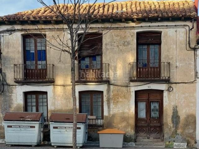 Casa en venta en Espinar El, El Espinar Pueblo. Casa para rehabilitar en la Plaza Mayor de El Espinar. Casas Espinar.