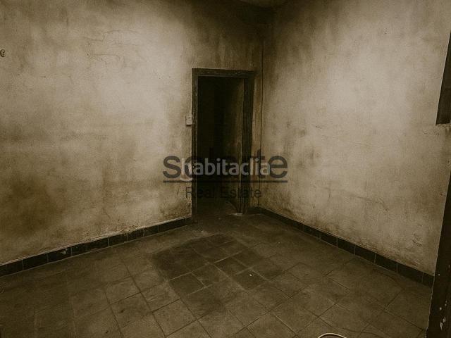Casa en venta en Esplugues de Llobregat, Can Vidalet. Casa de dos plantas para reformar con gran potencial. Casas Esplugues de.