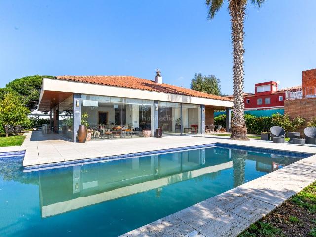 Casa en venta en Esplugues de Llobregat, Ciutat Diagonal. Casas Esplugues de.
