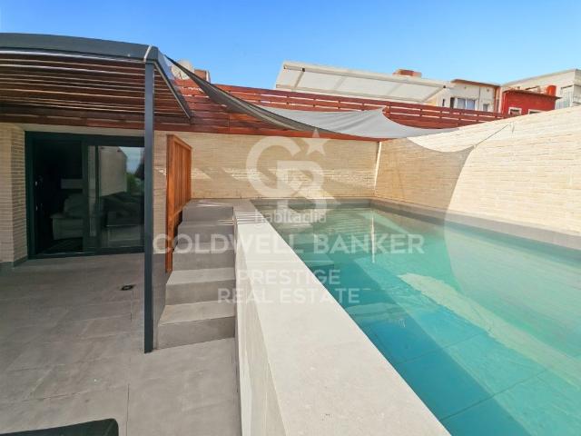 Casa en venta en Esplugues de Llobregat, Finestrelles. Casa de obra nueva en el casco antiguo de Finestrelles,Barcelona. Casas Esplugues de.