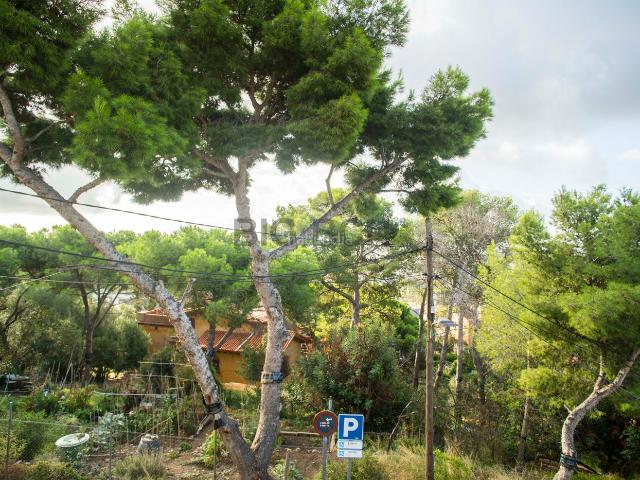 Casa en venta en Esplugues de Llobregat, Finestrelles. Vivienda con vistas exclusivas!. Casas Esplugues de.