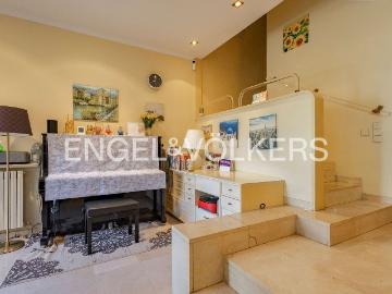 Casa en venta en Esplugues de Llobregat, La Mallola. Casa adosada en La Mallola, cerca de los colegios internacionales. Casas Esplugues de.