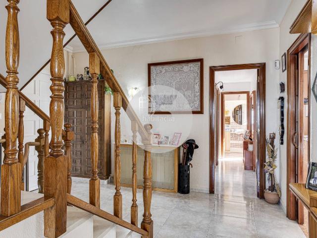 Casa en venta en Esplugues de Llobregat, La Miranda. Casa con jardin y piscina en La Miranda. Casas Esplugues de.