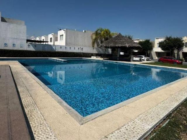 CASA EN VENTA EN ESQUINA PARA INVERSIONISTA, CRYSTAL LAGOONS, APODACA, NL