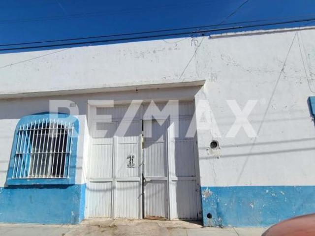 Casa en venta en esquina de Barrio Cantarranas 4