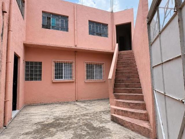 Casa en Venta en Esquina en Constitución de la República