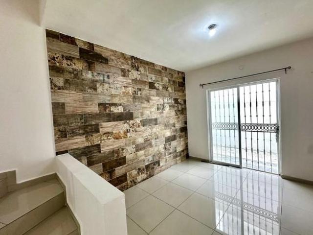 CASA EN VENTA EN ESQUINA EN FRACCIONAMIENTO LOS CASTAÑOS PRIVADA RESIDENCIAL APODACA N.L