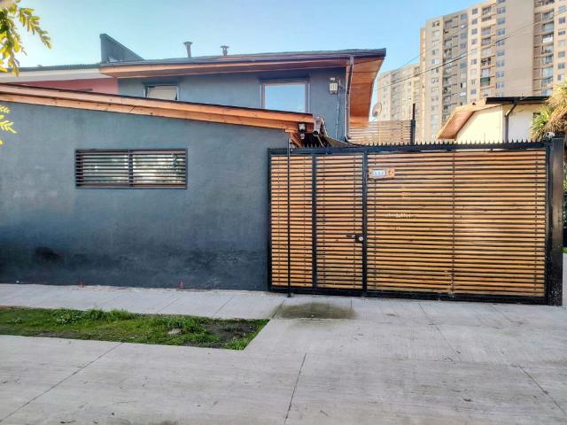 Casa en venta en estación central 4d 2b 3e