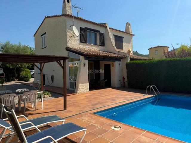 Casa adosada en venta en Estartit, Torre Vella Torre Gran Les Dunes Costa Brava. Casa con piscina privada y licencia turística en Torre Gran. Casas adosadas.